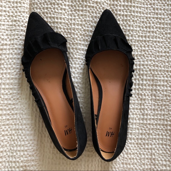 Black Flats - Picture 1 of 4